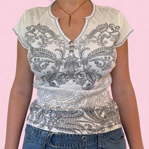 new directions petite white and gray paisley print henley tee